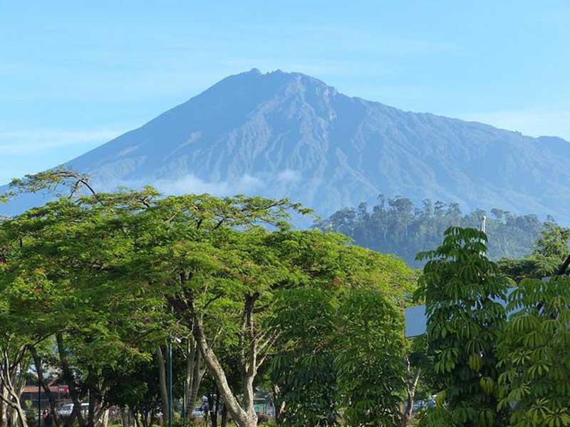 mount-meru