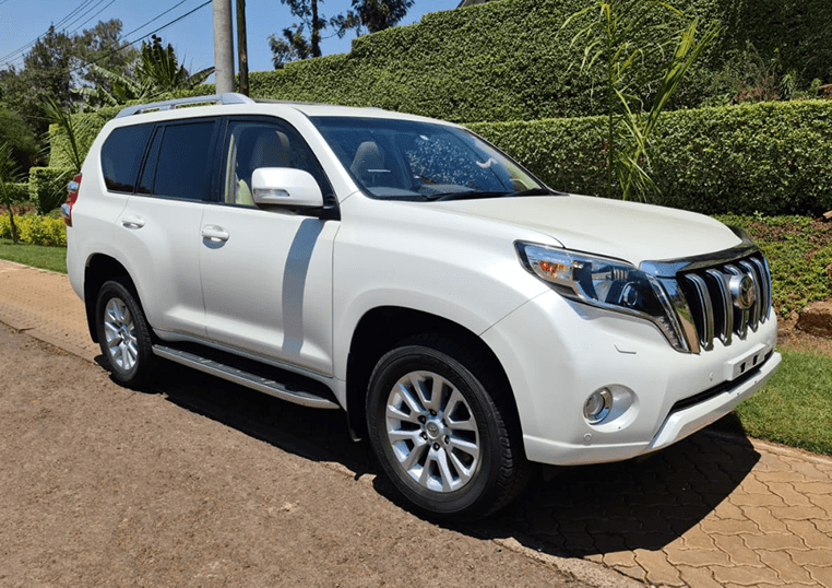 Car hire company Kigali:,4x4 Land Cruiser Rwanda
